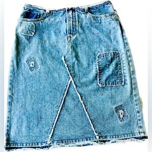 VTG Y2K EXPRESS Women’s Denim Jean Skirt Bedazzled Gems Frayed Mid Length Sz 3/4
